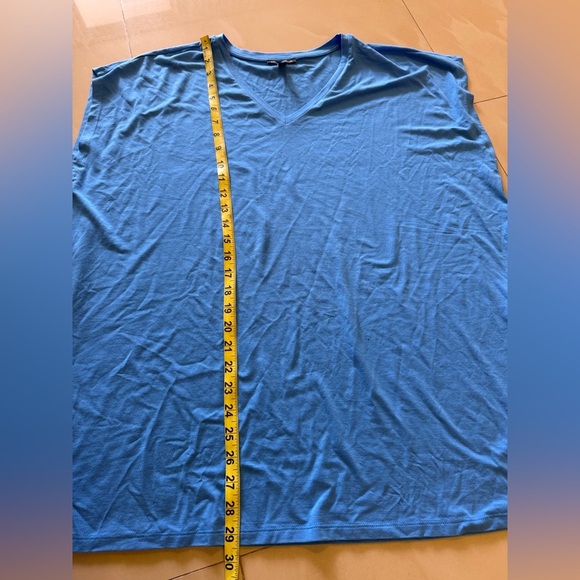 EILEEN FISHER Womens  Boxy V-Neck Tee Shirt Top in Coast Blue Short Sleeve L - Picture 9 of 16